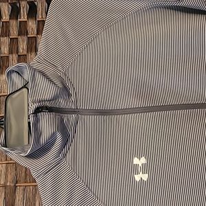 ❤️Gray/white stripe Under Armour Heatgear